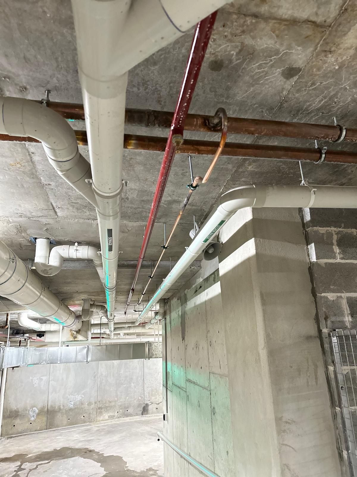 Help Plumbing commercial plumbing for Sydney businesses